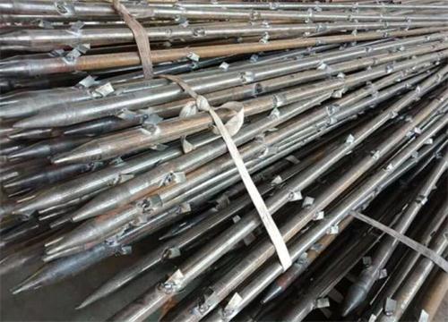 浩口原种场管棚钢花管加工